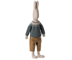 Maileg - Rabbit size 5 incl. trousers and knit sweater - Pre-order - Expected in stock from 1. Nov. 22