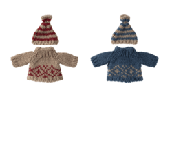 Maileg - Strikket sweater og hue, Mus, til mor eller far  - Vælg mellem 2 modeller - Forudbestilling - Forventes på lager 15-11-24