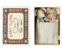 Maileg - Twins, Baby mouse in matchbox - Expected delivery by: 02-10-25