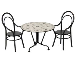 Maileg - Dining table with 2 chairs - Pre-order - expected in stock 4-20-2025