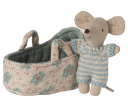 Maileg - Baby Mouse in Baby Carrier - available in 2 colors - 2025 - Pre-order - Expected in stock from 15/10/25.
