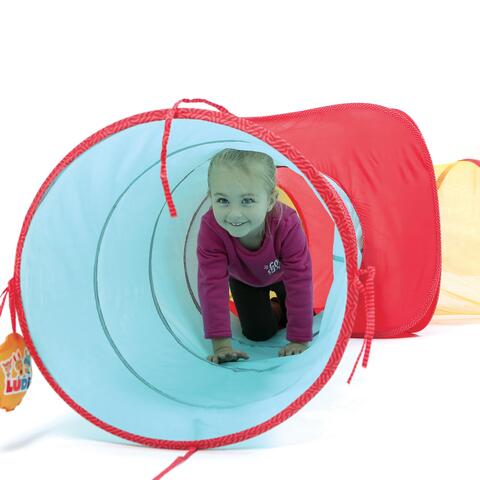 Play set with 3 tunnels