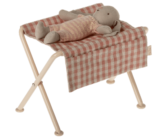 Maileg - Nursery Table - Expected delivery: 15/04/2022