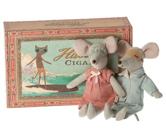 Maileg - Mom and Dad mouse in cigarbox - Expected in stock from 1/4-2022