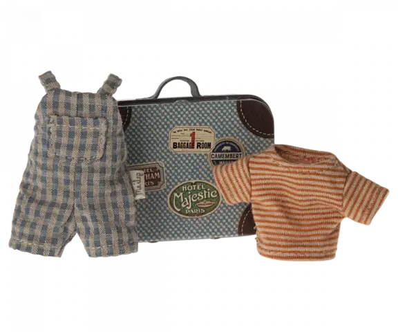 Maileg - Overalls and sweater in suitcase, Big brother mouse - Expected delivery: 15/04/2024