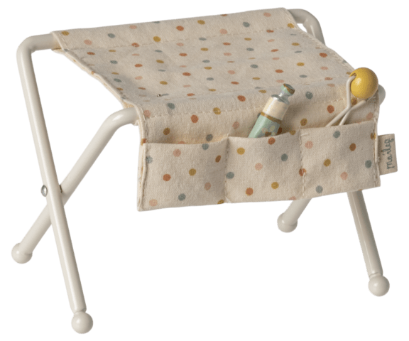 Maileg - Changing table, Baby mouse - Off-white