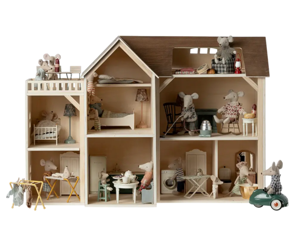 Maileg - Mouse hole Farmhouse - Expected in stock 20-2-2024