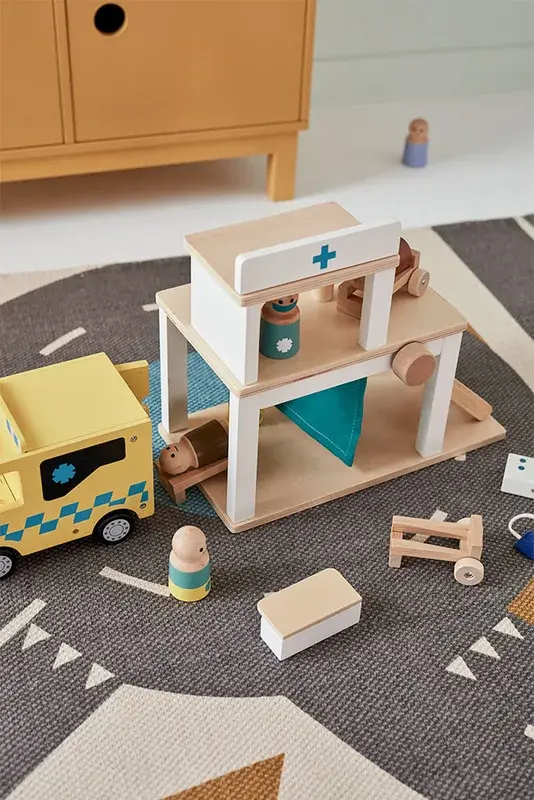 Kids Concept - Ambulance Aiden