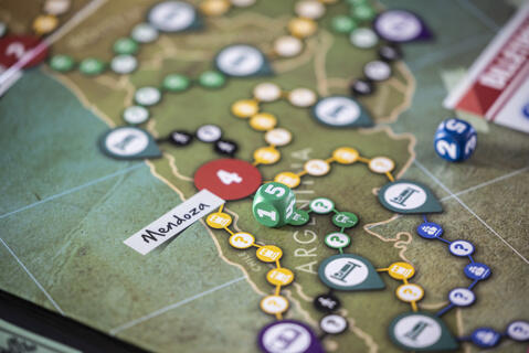 Brætspil - Først til verdens ende