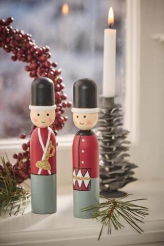 Ib Laursen - Garder i træ, vælg ml. 2 varianter