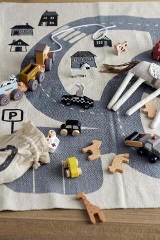 Bloomingville - Avin Legetøjsbil, Multifarvet, FSC®100%, MDF