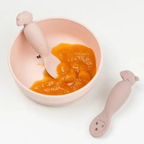 Done By Deer - Learning spoon set - Tiny farm - Choose between blue and powder