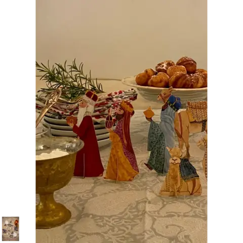Tall Hat Tales - The Three Wise Men paper cut