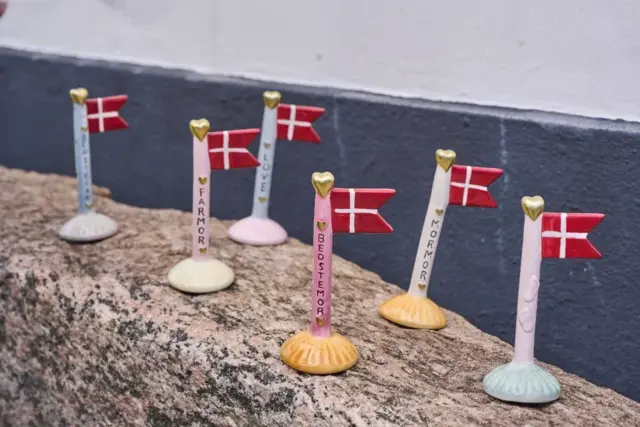 Speedtsberg - Flag bedstefar - Keramik - Forventes på lager 12/10-2026