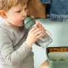 Done By Deer - Drinking bottle w/straw - Tiny trails - 350 ml - Choose sand and green
