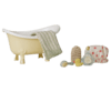 Maileg - Bath Set, Mouse - Yellow - 2026 - Expected delivery date: 10/20-26