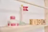 Speedtsberg - Flag Babyfødder - Vælg. ml. 3 farver
