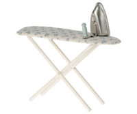 Maileg - Iron and ironing board